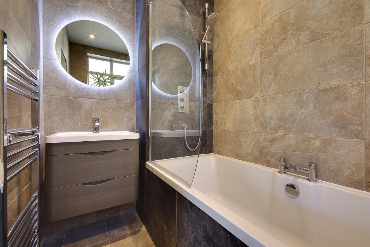 Large En-Suite By The Beach Μπόρνμουθ Εξωτερικό φωτογραφία